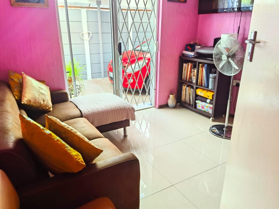 3 Bedroom Property for Sale in Portlands Western Cape